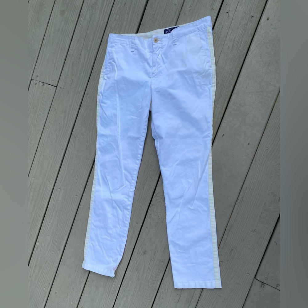 Gap - Woman’s cream straight leg ankle jean w/light yellow stripe side legs, 2